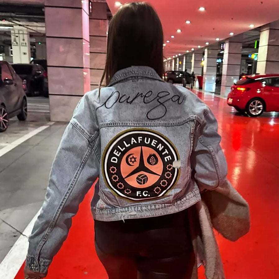 Chaqueta vaquera pintada a mano del cantante DELLAFUENTE(POR ENCARGO)