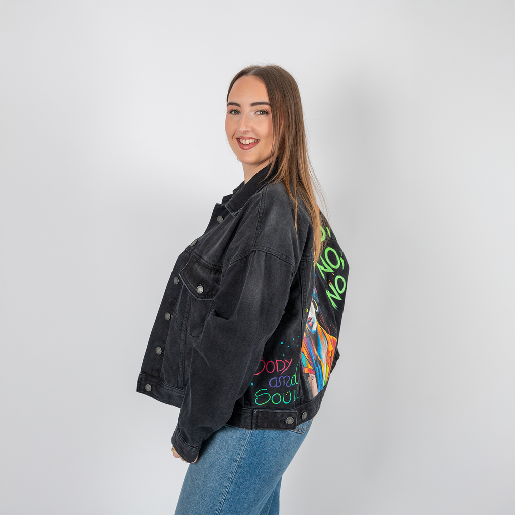 Chaqueta denim personalizada y pintada a mano The Soul Icon - (TALLA M DISPONIBLE)