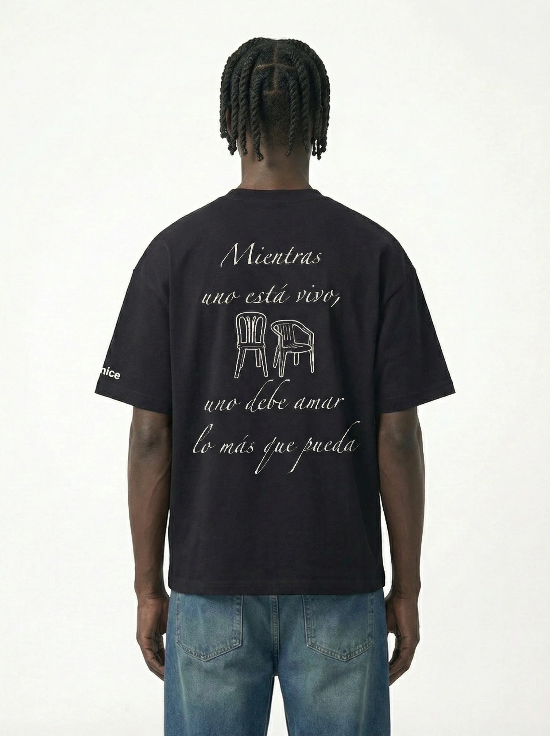 Mientras Uno Está Vivo - Negro